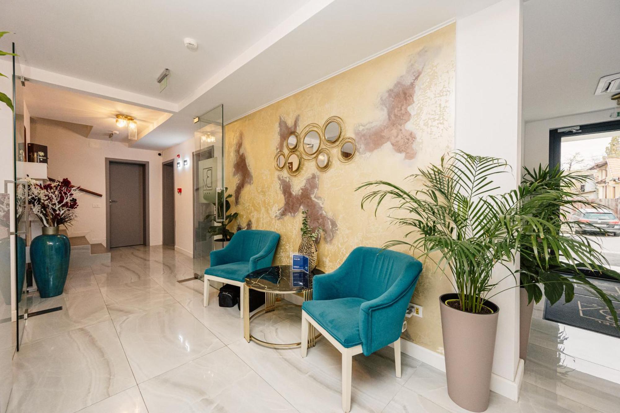 Hotel B4 Oradea Εξωτερικό φωτογραφία